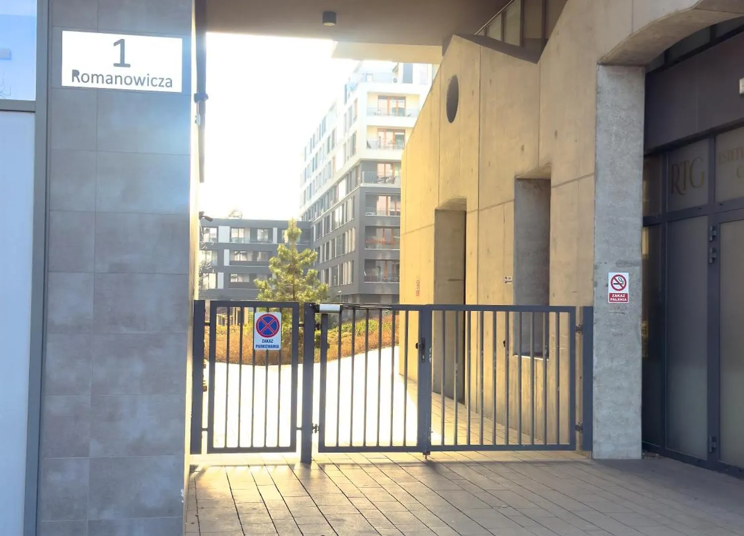 Romanowicza Street - Zablocie - Parking Free Krakow Apartment